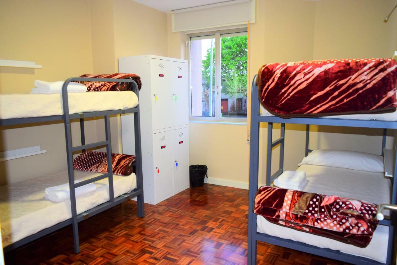 Albergue Mirás Sigueiro Kültér fotó